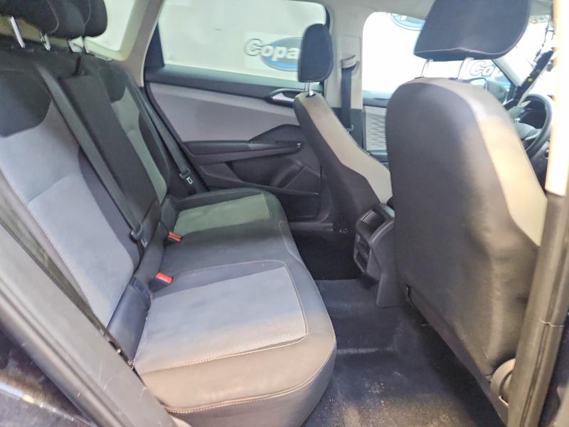 Продажа на аукционе авто 2022 Volkswagen Taos, vin: 3VVDX7B20NM017049, номер лота: 61881876