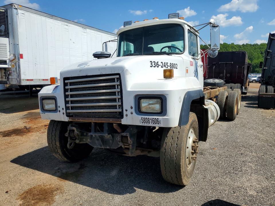1999 Mack Rd688s მანქანა იყიდება აუქციონზე, vin: 1M2P270C1XM039867, აუქციონის ნომერი: 58081606