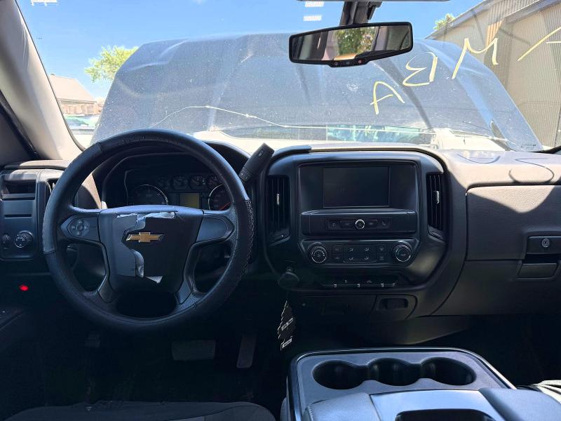 60454636 :رقم المزاد ، 1GCRCNEC8HZ356525 vin ، 2017 Chevrolet Silverado مزاد بيع