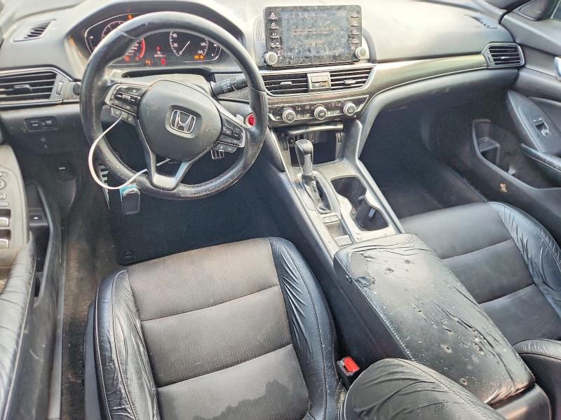 Продаж на аукціоні авто 2018 Honda Accord, vin: 1HGCV1F30JA048293, номер лоту: 63384726