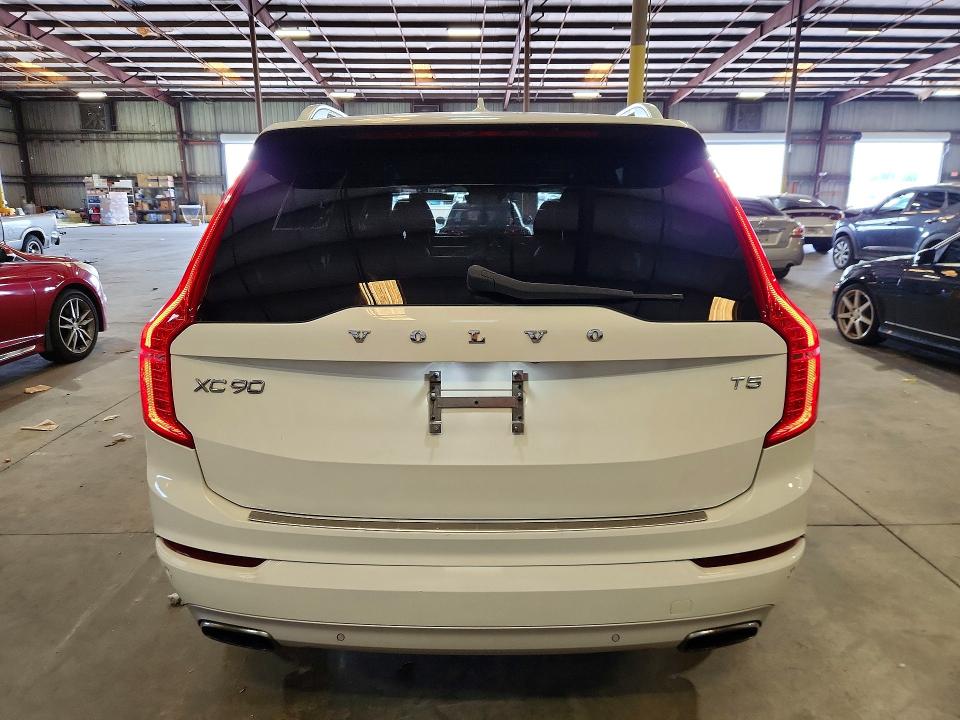 61904946 :رقم المزاد ، YV4102KK5H1105585 vin ، 2017 Volvo Xc90 مزاد بيع
