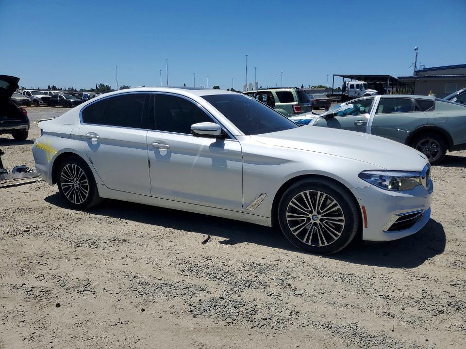 2019 Bmw 540 მანქანა იყიდება აუქციონზე, vin: WBAJE5C57KWW01719, აუქციონის ნომერი: 61347986