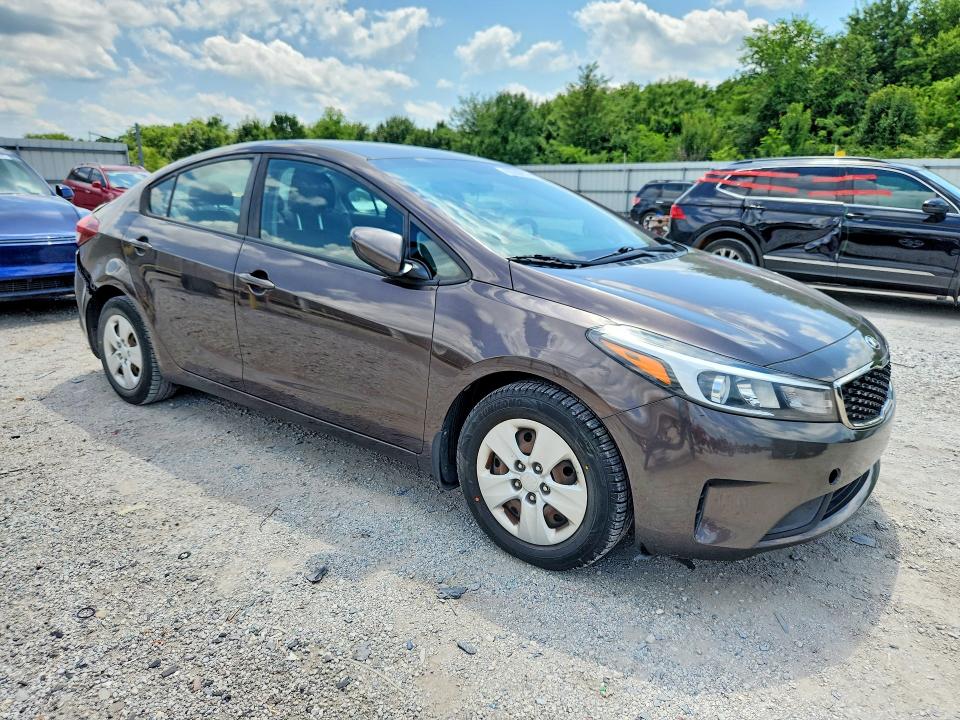 Продажа на аукционе авто 2018 Kia Forte, vin: 3KPFK4A7XJE170480, номер лота: 60396806