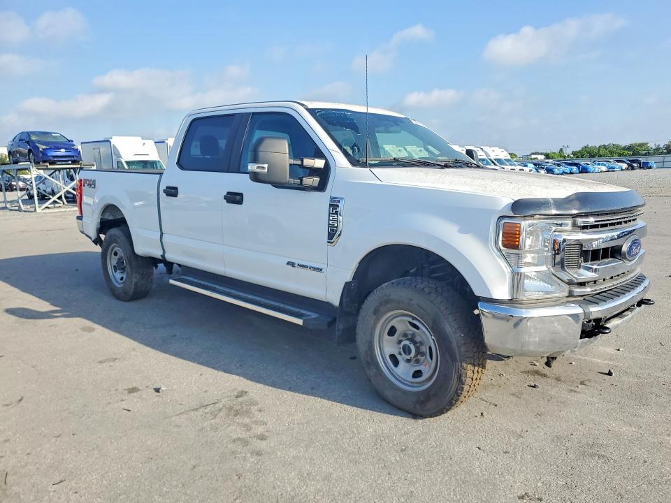 61723016 :رقم المزاد ، 1FT7W2BT2NEG30967 vin ، 2022 Ford F250 مزاد بيع