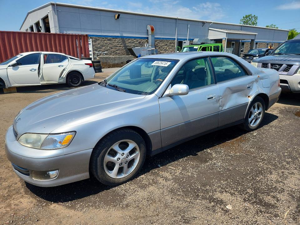 2001 Lexus Es მანქანა იყიდება აუქციონზე, vin: JT8BF28G815109510, აუქციონის ნომერი: 58635416