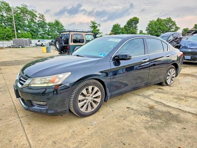 2014 Honda Accord მანქანა იყიდება აუქციონზე, vin: 1HGCR3F90EA002554, აუქციონის ნომერი: 62038816