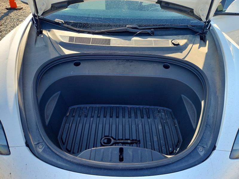 62838436 :رقم المزاد ، 5YJ3E1EB3MF996710 vin ، 2021 Tesla Model 3 مزاد بيع