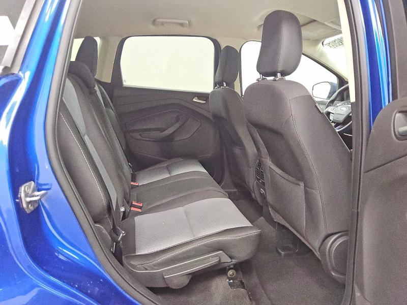 62992606 :رقم المزاد ، 1FMCU0GD5KUB31118 vin ، 2019 Ford Escape مزاد بيع