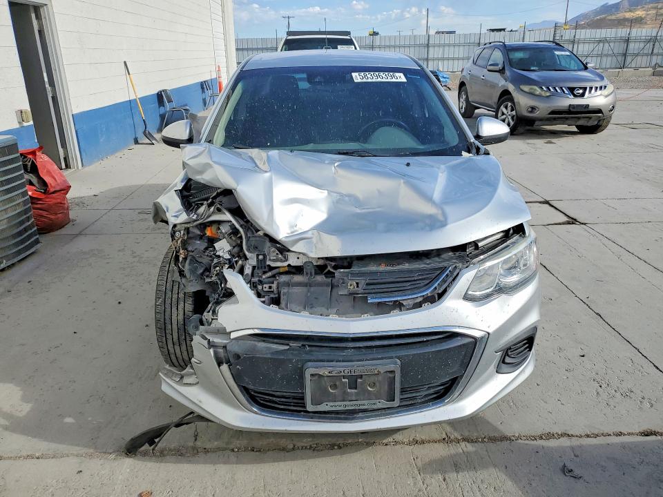 58396396 :رقم المزاد ، 1G1JD5SG2J4137850 vin ، 2018 Chevrolet Sonic مزاد بيع