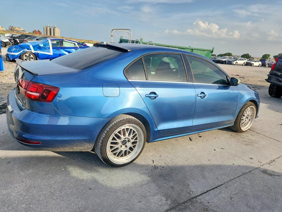 Продажа на аукционе авто 2017 Volkswagen Jetta, vin: 3VW2B7AJ0HM331329, номер лота: 61811046