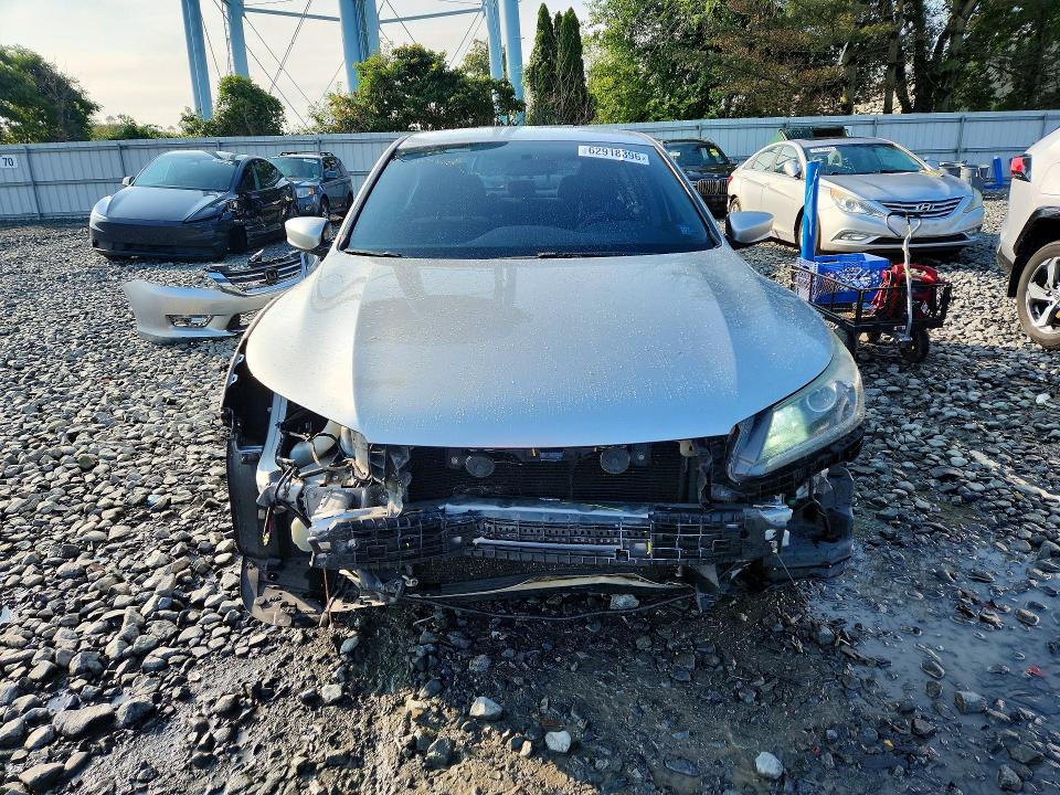 Продажа на аукционе авто 2014 Honda Accord, vin: 1HGCR2F3XEA014393, номер лота: 62918396