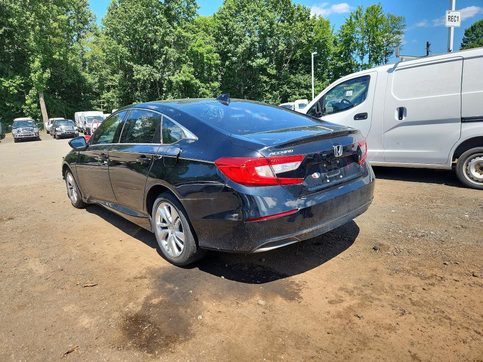 61548676 :رقم المزاد ، 1HGCV1F14KA098226 vin ، 2019 Honda Accord مزاد بيع