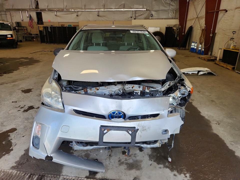 60367846 :رقم المزاد ، JTDKN3DU5B0320166 vin ، 2011 Toyota Prius مزاد بيع