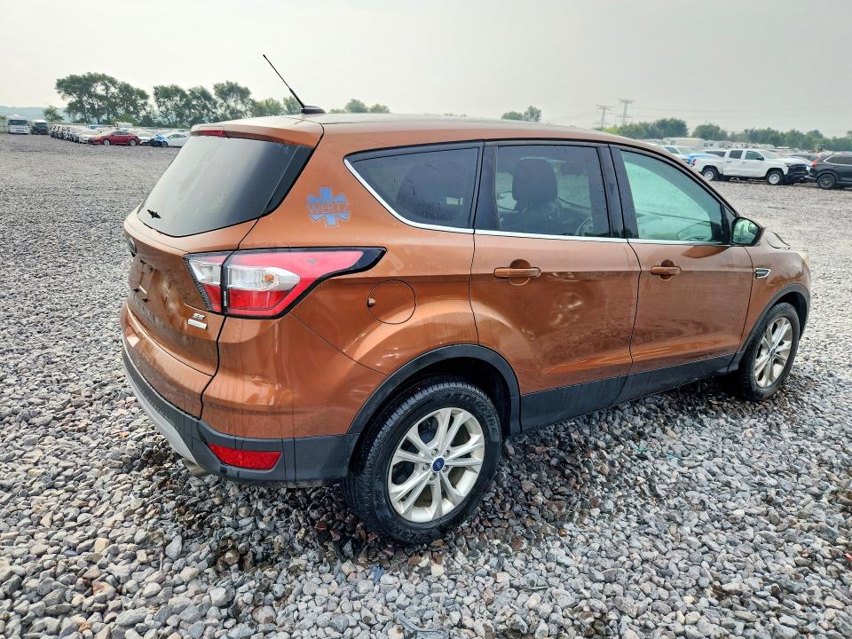 Aukcja sprzedaży 2017 Ford Escape, vin: 1FMCU0GD8HUC37975, numer aukcji: 61378356