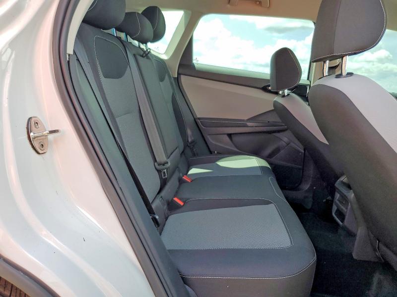 60466736 :رقم المزاد ، 3VV8X7B21RM063285 vin ، 2024 Volkswagen Taos مزاد بيع
