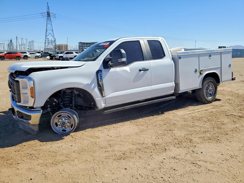 60800996 :رقم المزاد ، 1FT7X2BA2RED07097 vin ، 2024 Ford F250 مزاد بيع