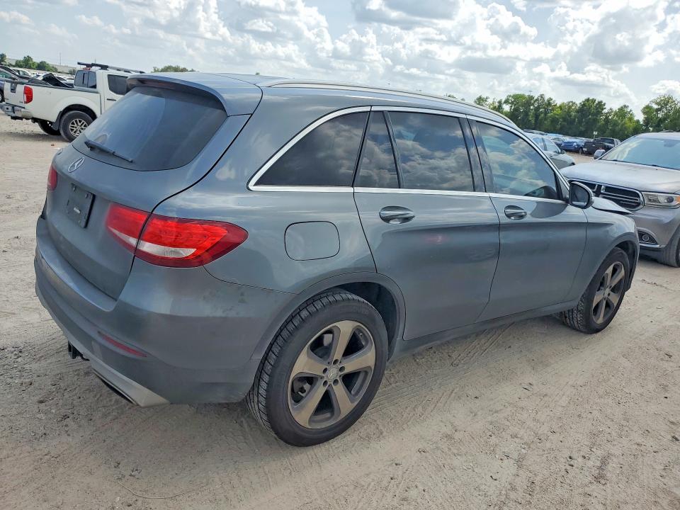 62882616 :رقم المزاد ، WDC0G4JB4HF114993 vin ، 2017 Mercedes-benz Glc مزاد بيع