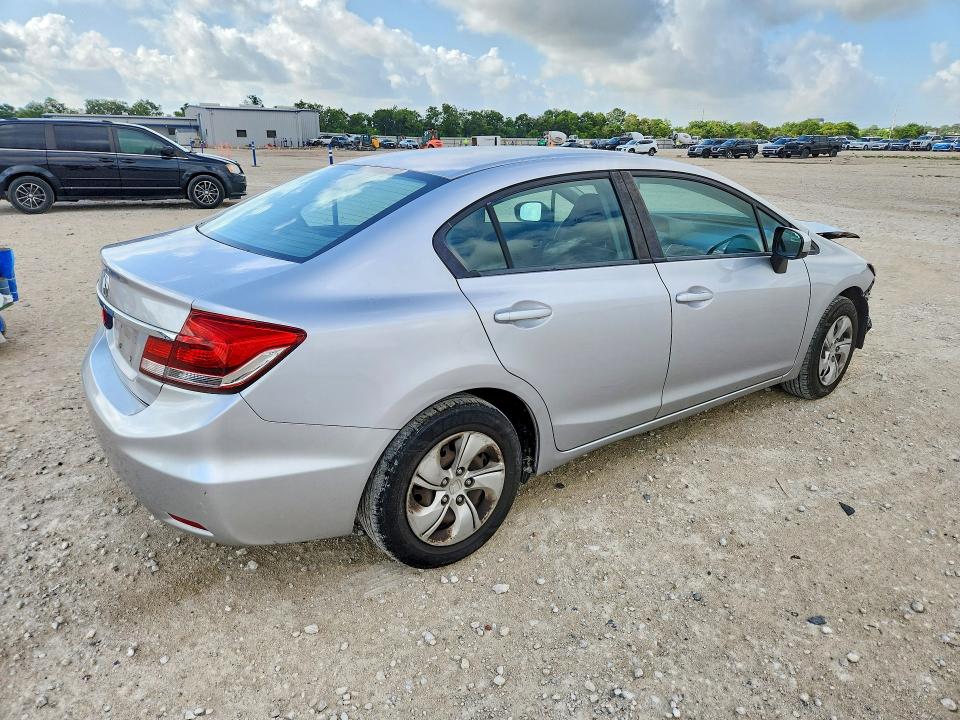 Aukcja sprzedaży 2015 Honda Civic, vin: 19XFB2E50FE062955, numer aukcji: 85611045