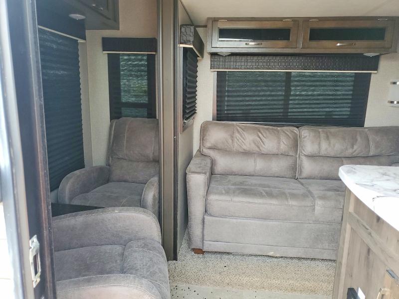 59134356 :رقم المزاد ، 1UJBJ0BR1L1T70177 vin ، 2020 Jayco Jay Flight مزاد بيع