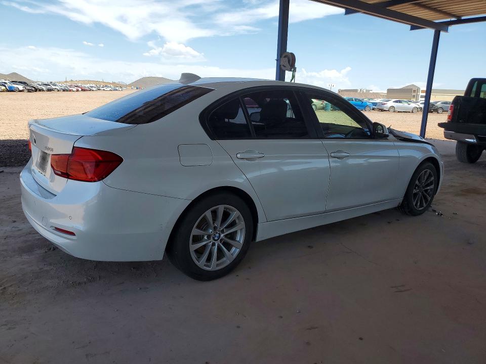 2016 Bmw 320 მანქანა იყიდება აუქციონზე, vin: WBA8E1G51GNT34284, აუქციონის ნომერი: 62471516