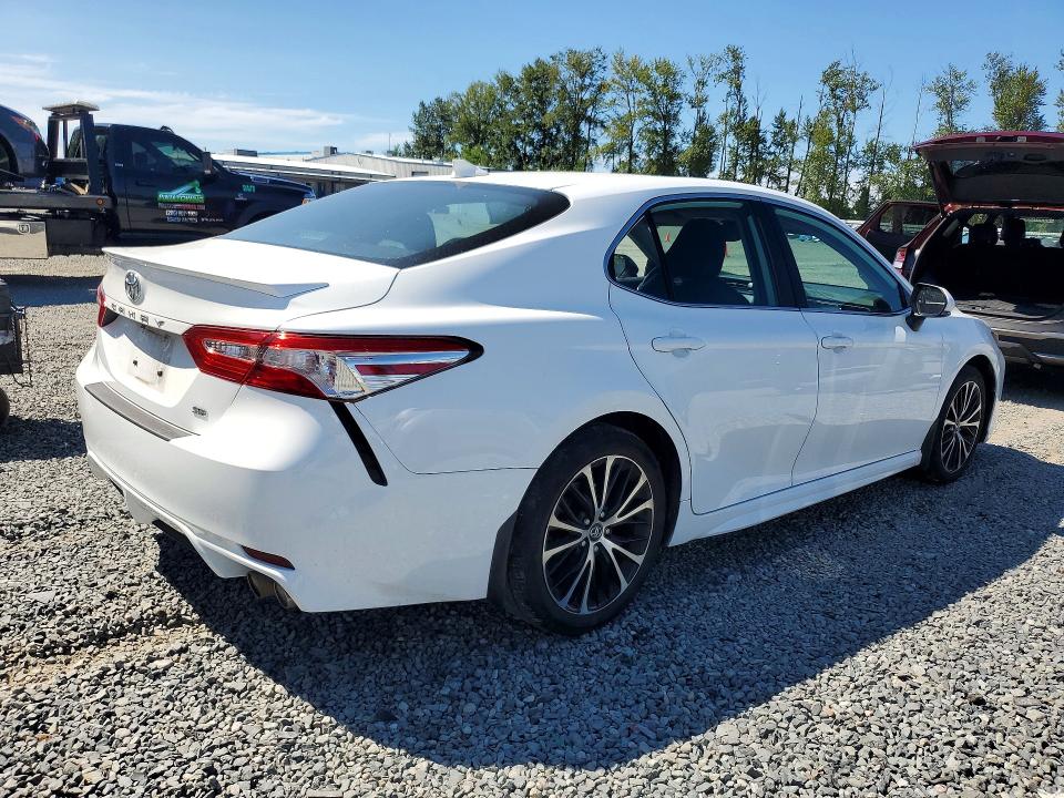2020 Toyota Camry მანქანა იყიდება აუქციონზე, vin: 4T1M11AK1LU920703, აუქციონის ნომერი: 60118516