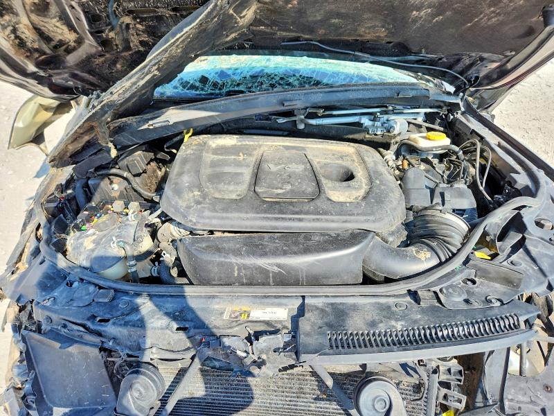 62194566 :رقم المزاد ، 1C4RJFCG1JC118039 vin ، 2018 Jeep Grand Cherokee مزاد بيع