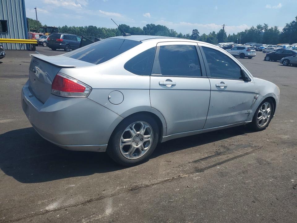 61443106 :رقم المزاد ، 1FAHP35N58W266939 vin ، 2008 Ford Focus مزاد بيع