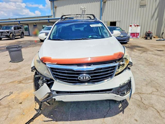 Продажа на аукционе авто 2014 Kia Sportage, vin: KNDPC3A61E7565219, номер лота: 61152676