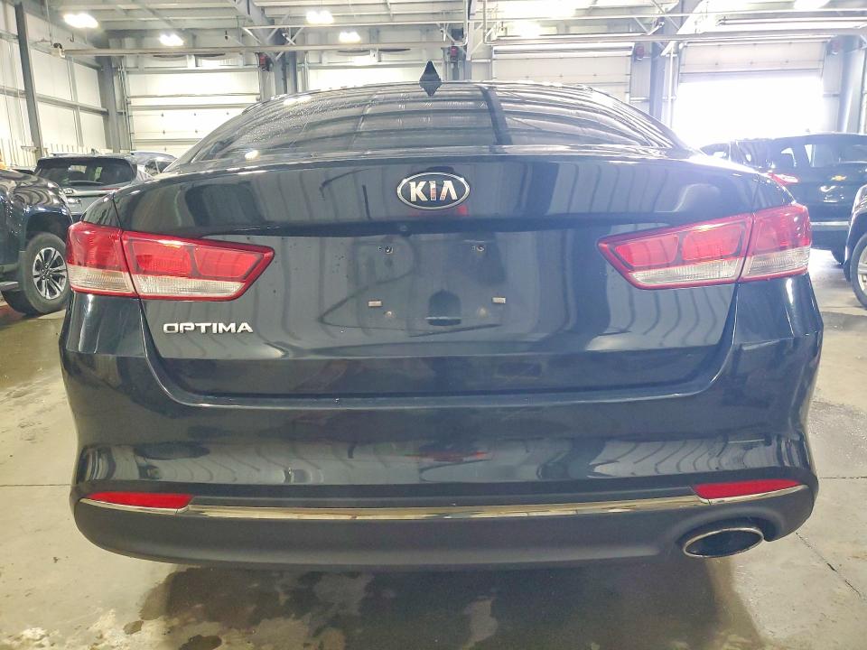 Продаж на аукціоні авто 2017 Kia Optima, vin: 5XXGT4L39HG141517, номер лоту: 59709086