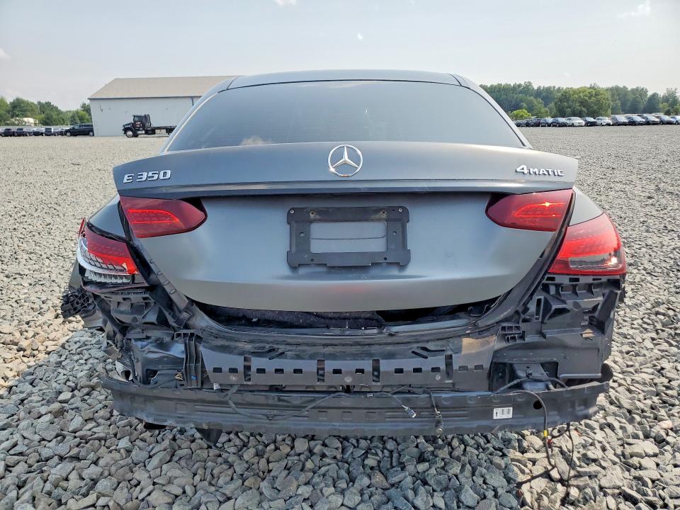 62230456 :رقم المزاد ، W1KZF8EB8MA957996 vin ، 2021 Mercedes-benz E مزاد بيع