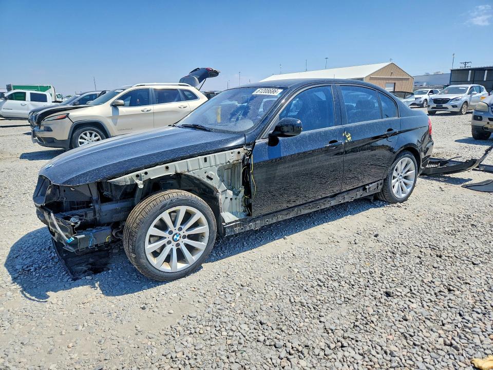 61208686 :رقم المزاد ، WBAPK7G54BNN87146 vin ، 2011 Bmw 328 مزاد بيع