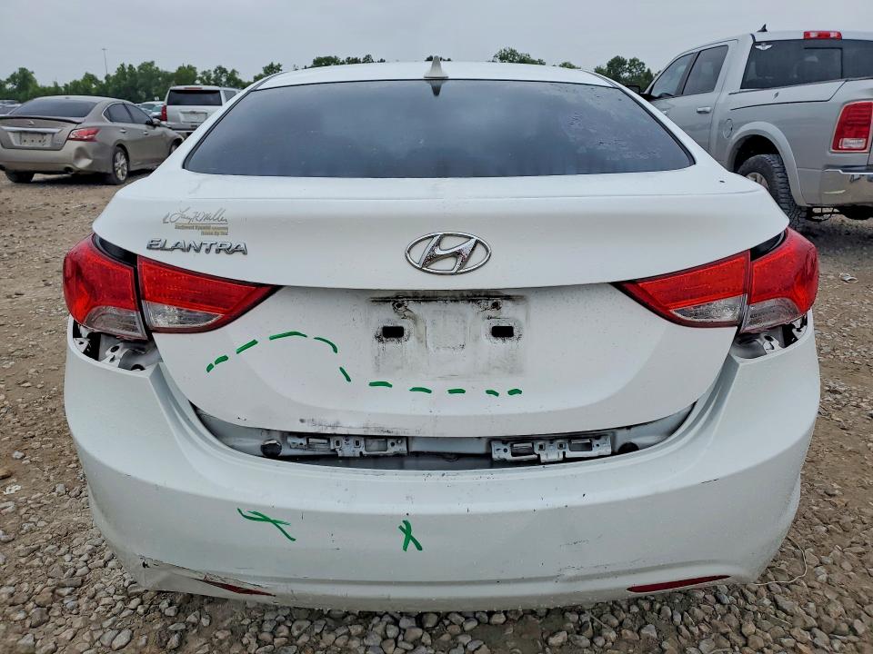 2013 Hyundai Elantra მანქანა იყიდება აუქციონზე, vin: 5NPDH4AE4DH428352, აუქციონის ნომერი: 62282826