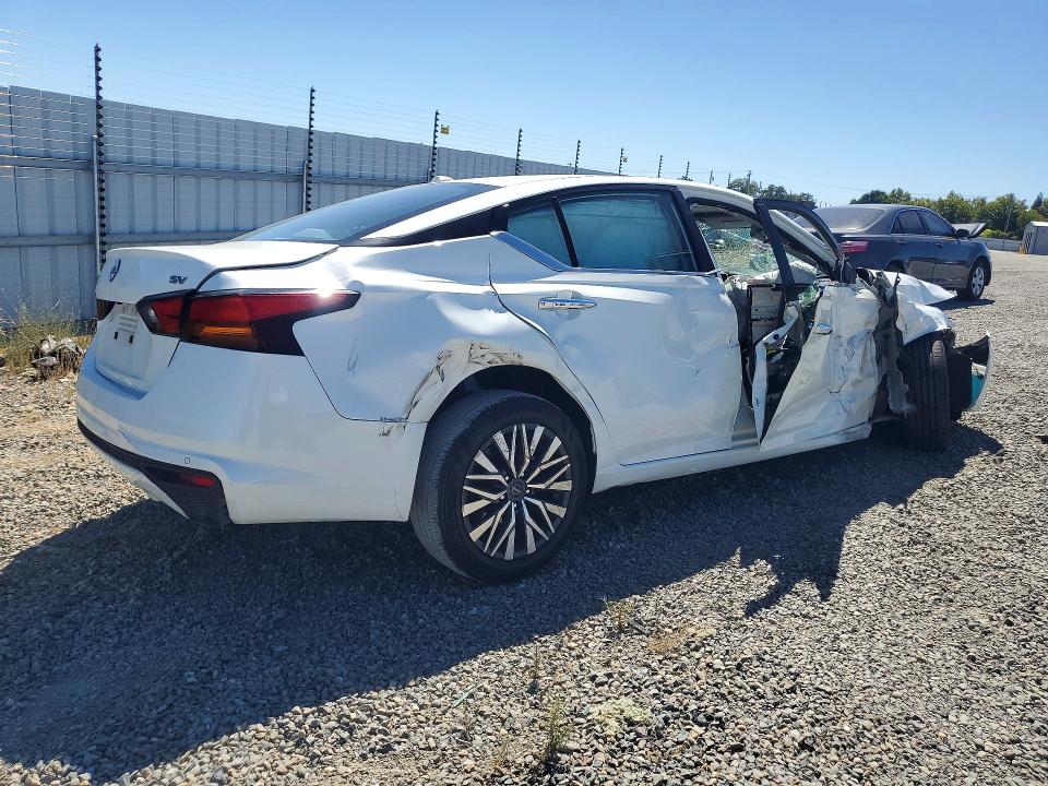 61514746 :رقم المزاد ، 1N4BL4DV7RN399315 vin ، 2024 Nissan Altima مزاد بيع