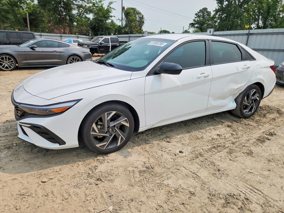 61006706 :رقم المزاد ، KMHLM4DG2SU984064 vin ، 2025 Hyundai Elantra مزاد بيع