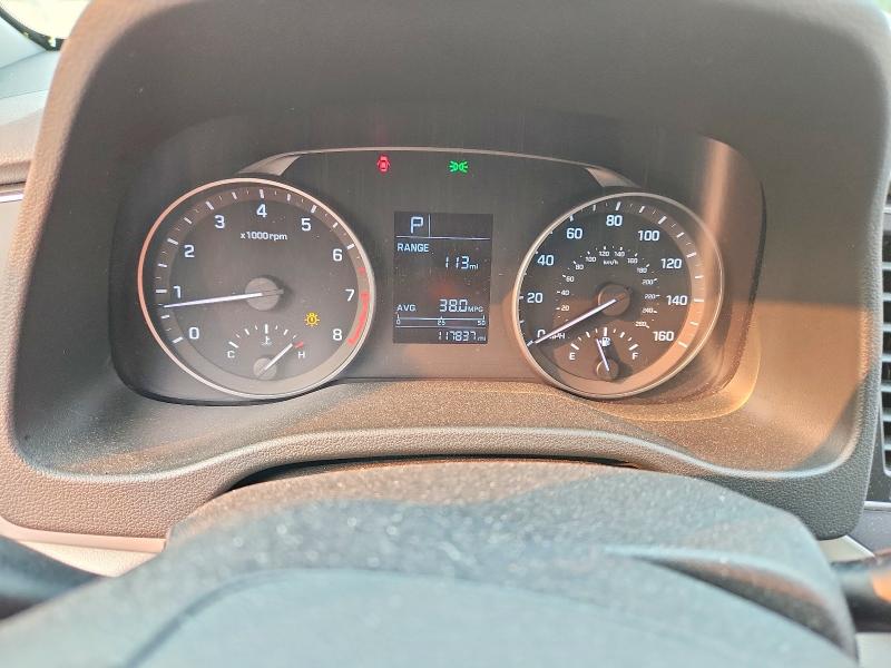 Продажа на аукционе авто 2018 Hyundai Elantra, vin: 5NPD74LF3JH391508, номер лота: 61663596