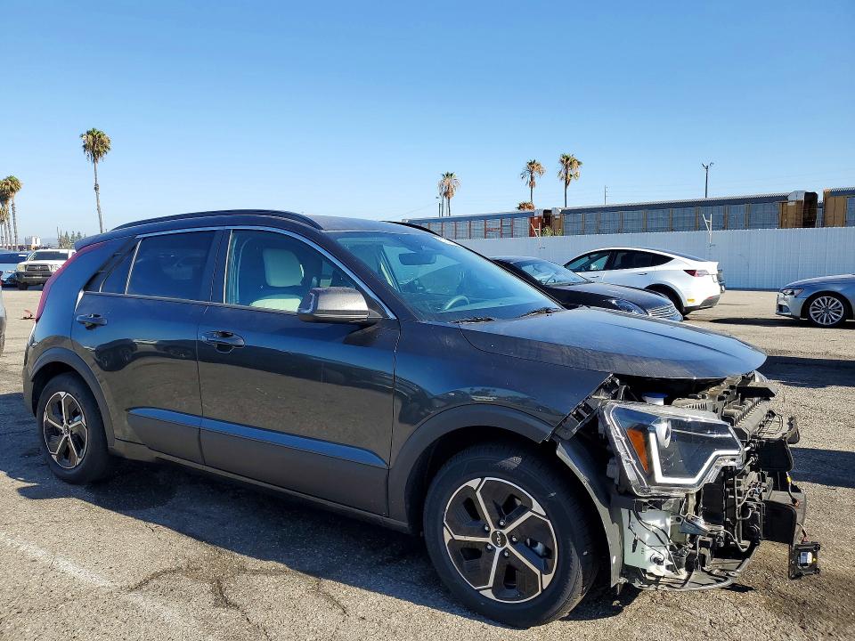Продажа на аукционе авто 2024 Kia Niro, vin: KNDCR3LE1R5174901, номер лота: 60009856