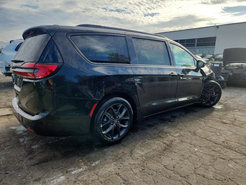 2026 Chrysler Pacifica მანქანა იყიდება აუქციონზე, vin: 2C4RC1BG8TR250594, აუქციონის ნომერი: 61239836