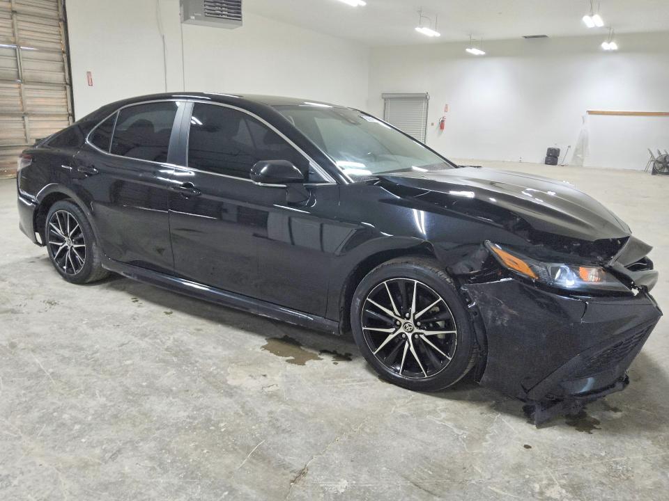 61282656 :رقم المزاد ، 4T1G11BK4RU128050 vin ، 2024 Toyota Camry مزاد بيع