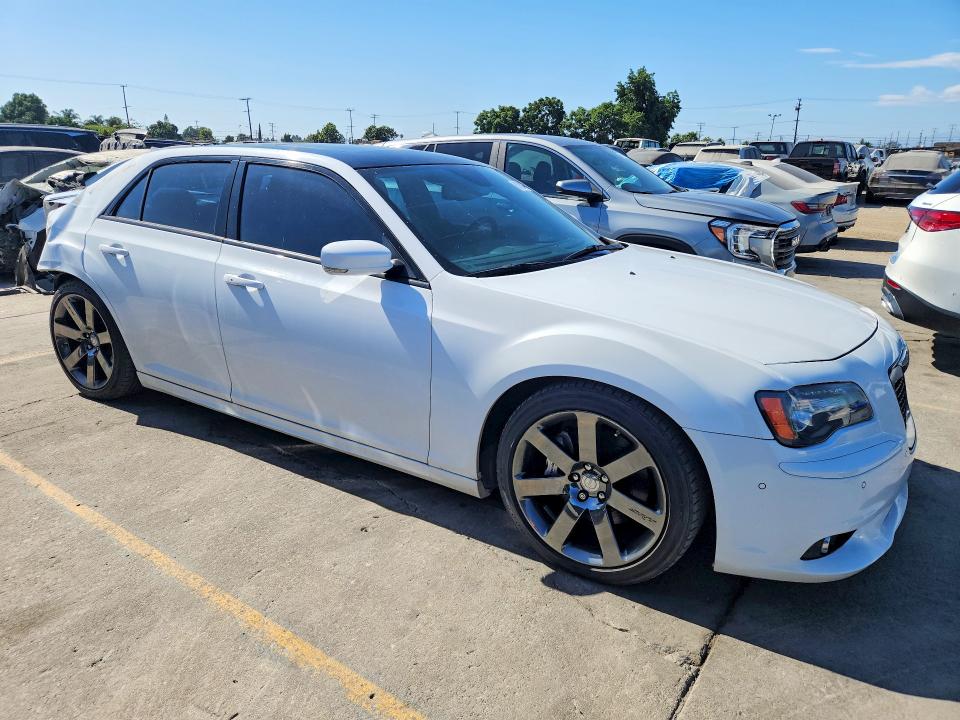 Auction sale of the 2014 Chrysler 300, vin: 2C3CCAFJ7EH257870, lot number: 61929416