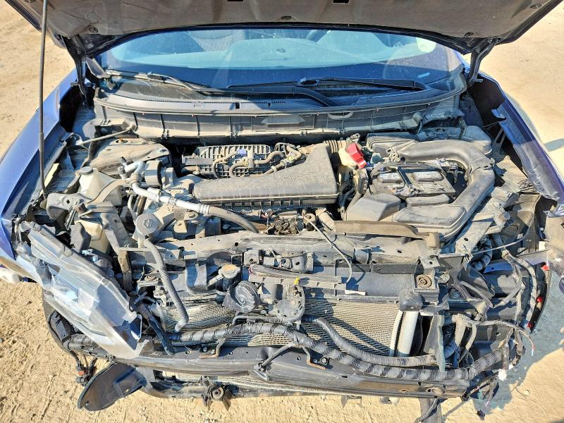 62004466 :رقم المزاد ، 5N1AT2MV4HC744090 vin ، 2017 Nissan Rogue مزاد بيع