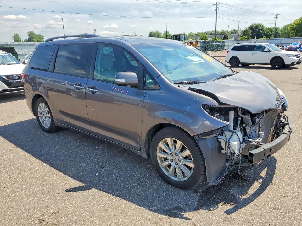 59901616 :رقم المزاد ، 5TDYZ3DC2HS803514 vin ، 2017 Toyota Sienna مزاد بيع
