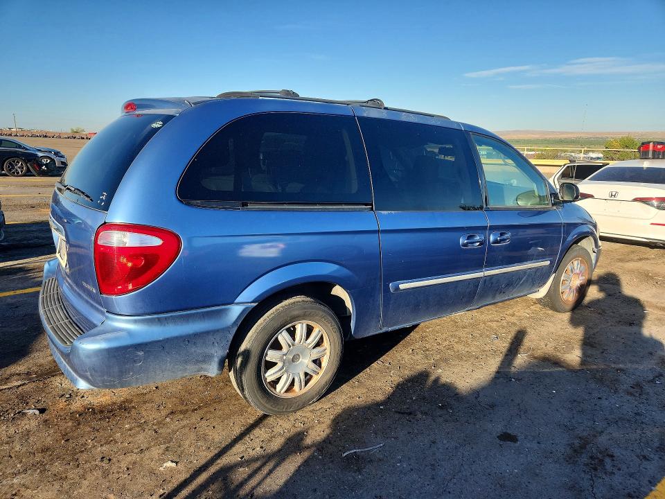 2007 Chrysler Town & Country მანქანა იყიდება აუქციონზე, vin: 2A4GP54LX7R281407, აუქციონის ნომერი: 62909206