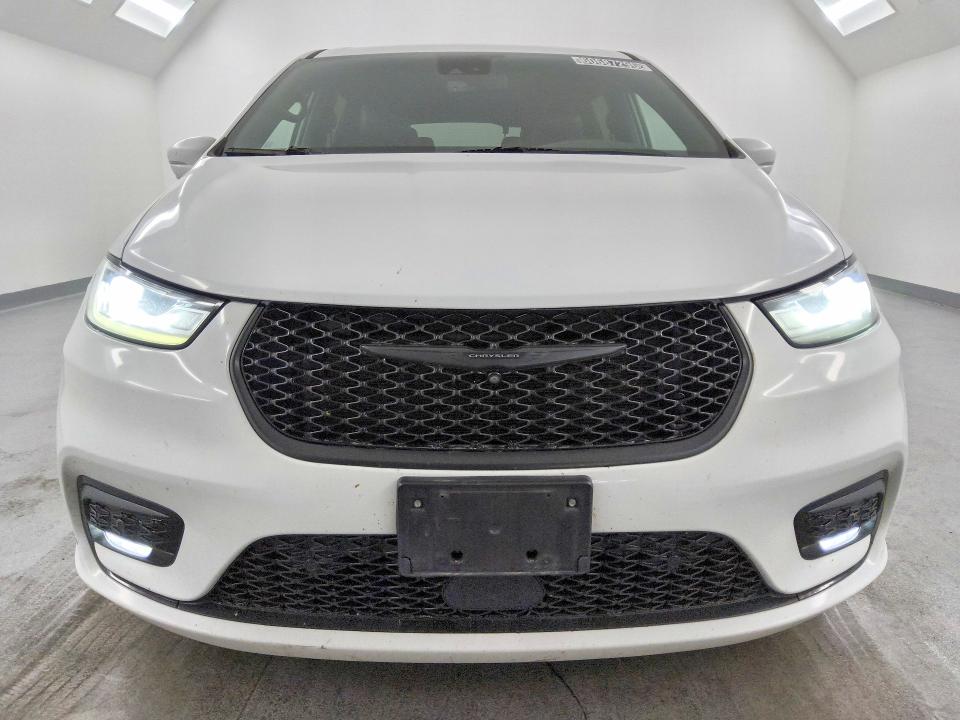 60687296 :رقم المزاد ، 2C4RC1L76NR134666 vin ، 2022 Chrysler Pacifica مزاد بيع