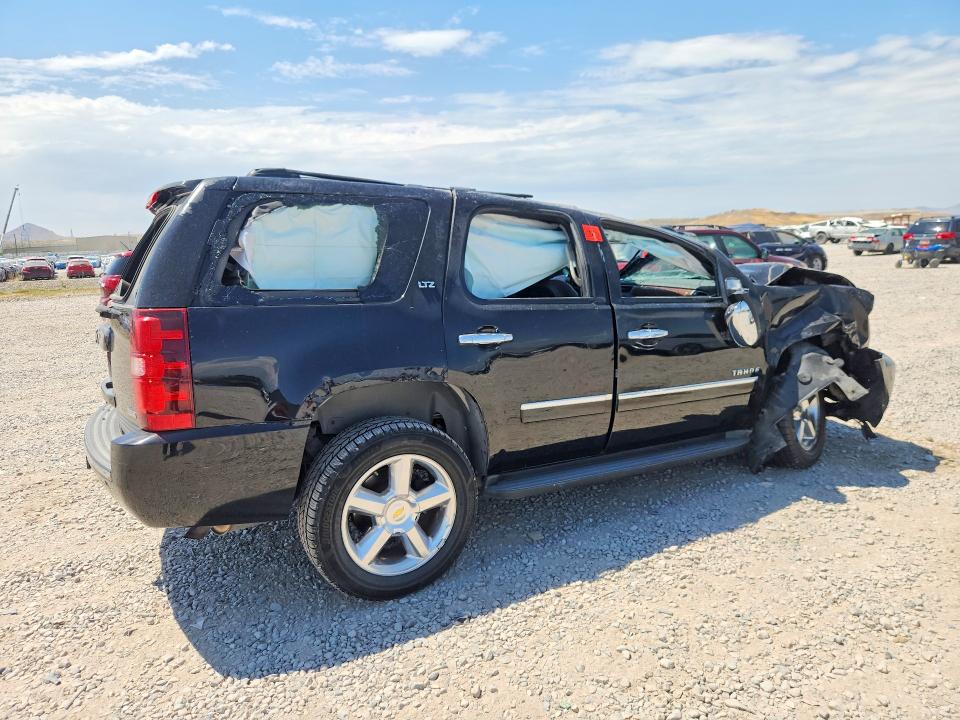 2011 Chevrolet Tahoe მანქანა იყიდება აუქციონზე, vin: 1GNSKCE04BR356714, აუქციონის ნომერი: 61089916