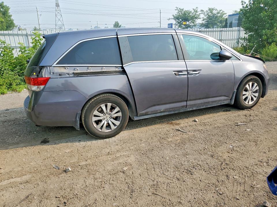 60555096 :رقم المزاد ، 5FNRL5H49FB509341 vin ، 2015 Honda Odyssey مزاد بيع