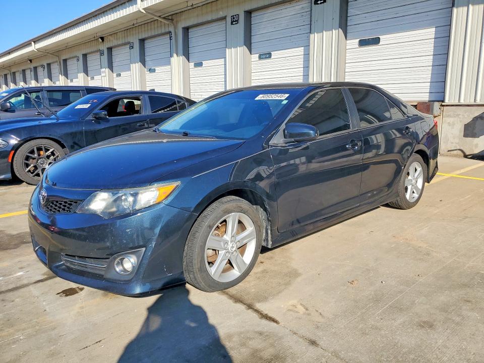2012 Toyota Camry მანქანა იყიდება აუქციონზე, vin: 4T1BF1FK0CU082343, აუქციონის ნომერი: 60952546
