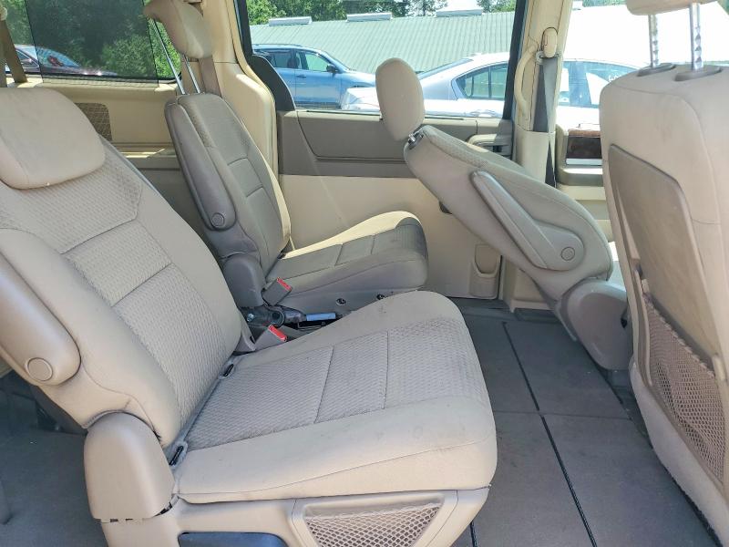 2010 Chrysler Town & Country მანქანა იყიდება აუქციონზე, vin: 2A4RR5D17AR122398, აუქციონის ნომერი: 60745966
