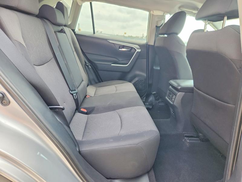 Продажа на аукционе авто 2019 Toyota Rav4, vin: 2T3P1RFV3KW077849, номер лота: 63029816