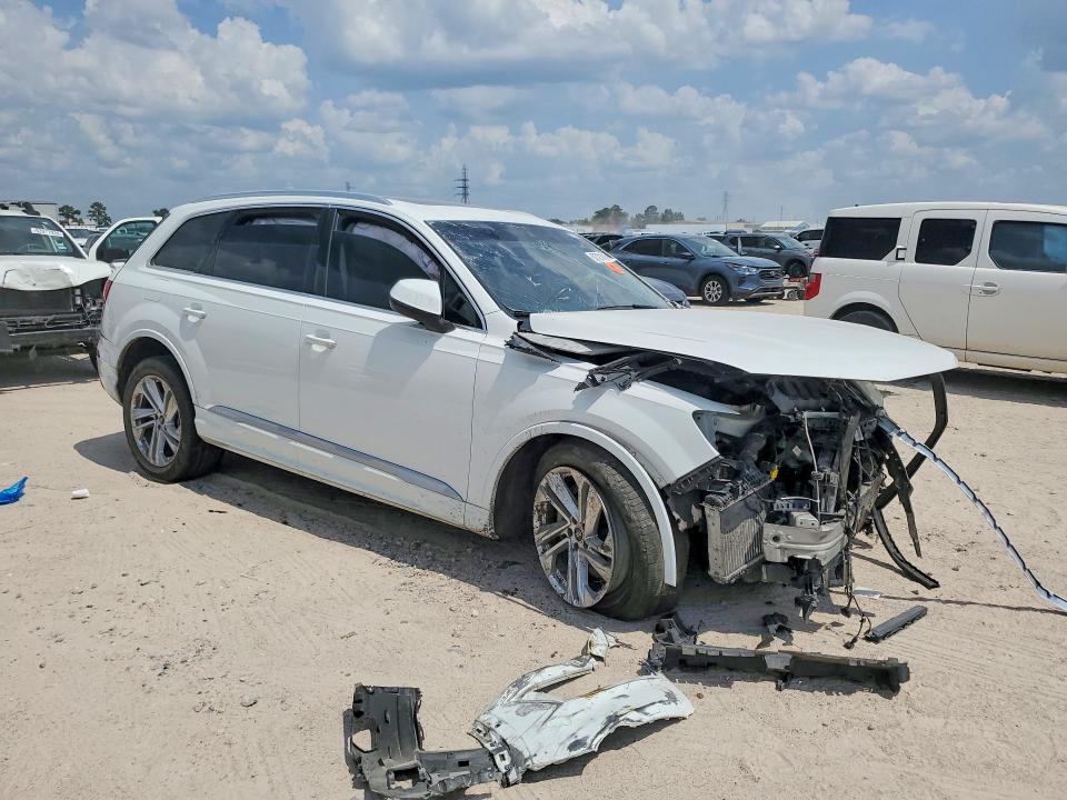 62721016 :رقم المزاد ، WA1LXBF7XPD010380 vin ، 2023 Audi Q7 مزاد بيع