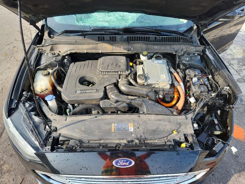 62234196 :رقم المزاد ، 3FA6P0LU3JR197600 vin ، 2018 Ford Fusion مزاد بيع